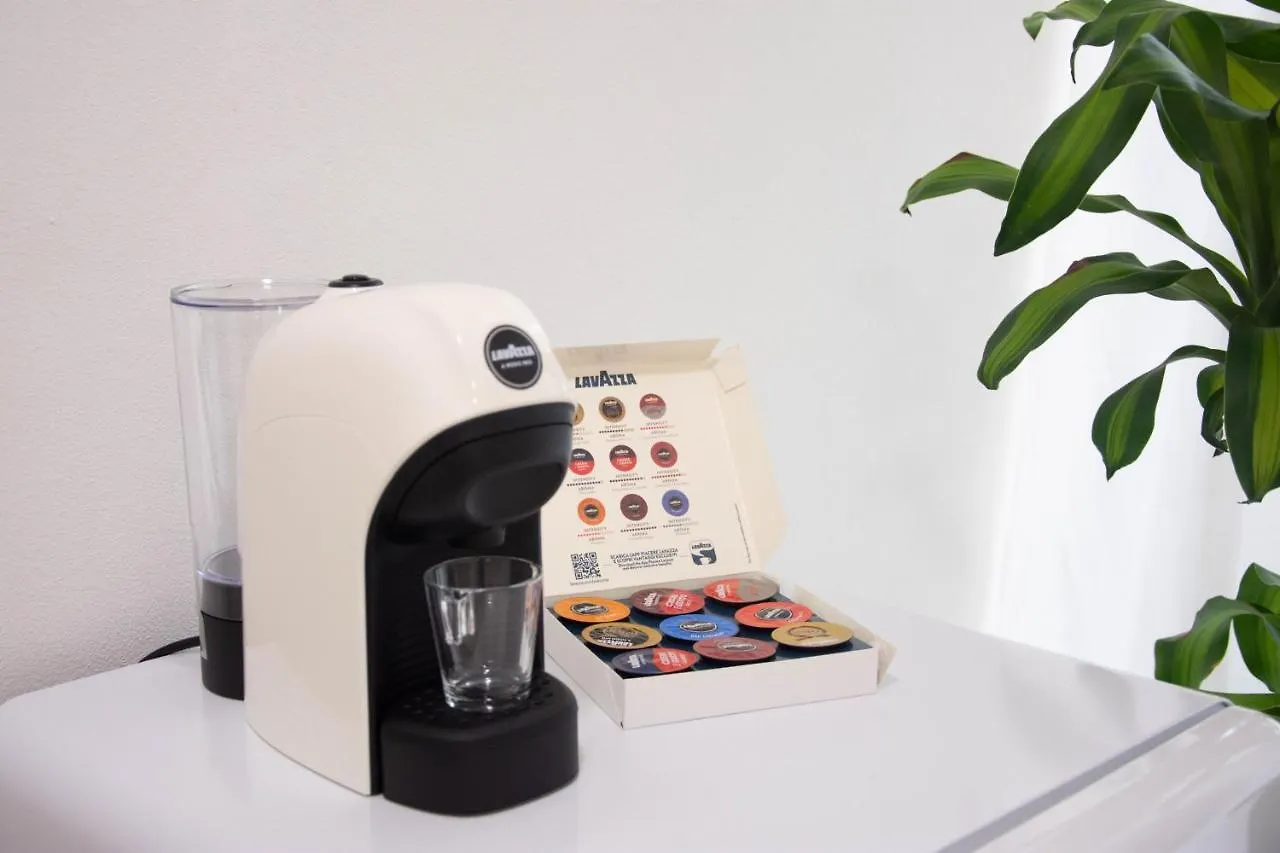 Ca' Fiore - Self Check-In, Central & Modern Apartment Como